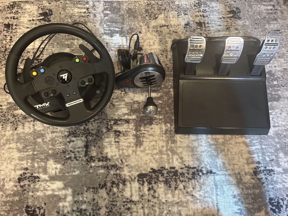 Thrustmaster TMX Pro+Shifter