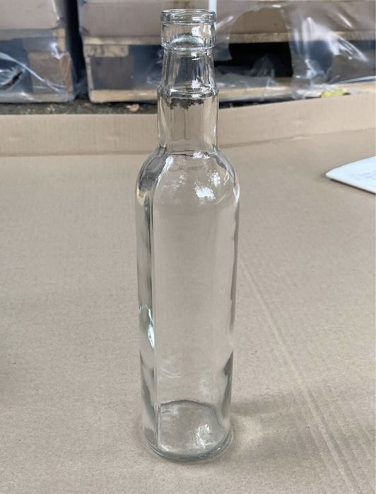 Новые Бутылки Гуала Винтовые с завода для винокурения и сиропа