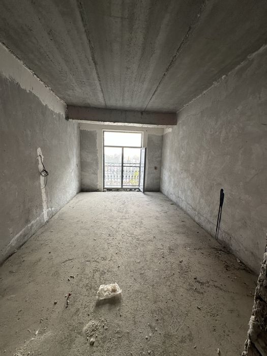 Yakkasaroy qushbegi Lafayette 78kv 2-3 xonale kivartera sotiladi