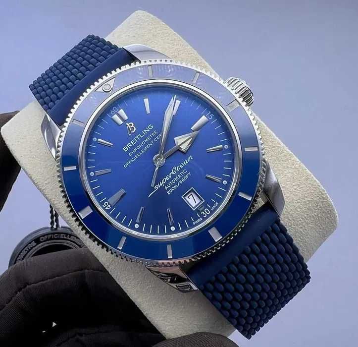 Breitling Superocean сребристо/синьо