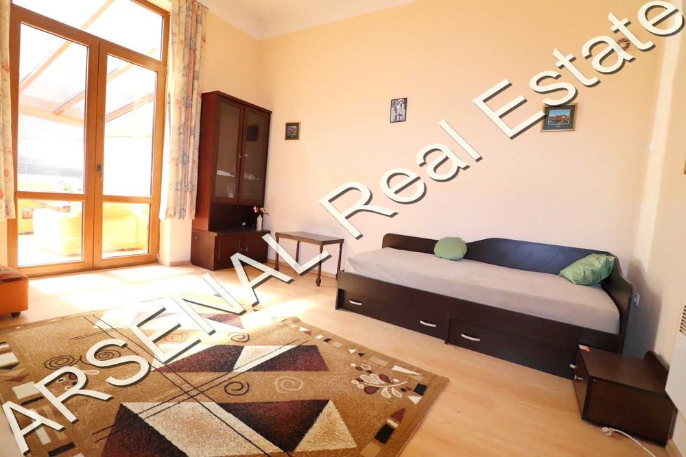 Дава се под наем Четиристаен апартамент в София, Център - 120 кв.м за 750 € - Снимка #3