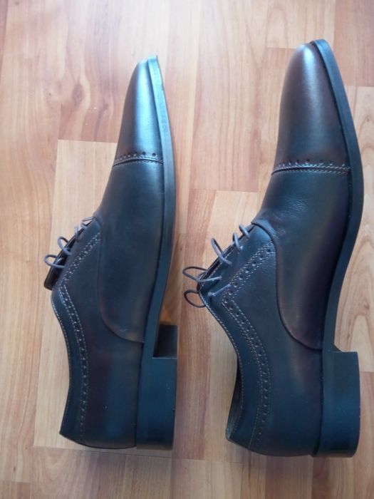 Pantofi piele bărbați  mărimea  44  noi