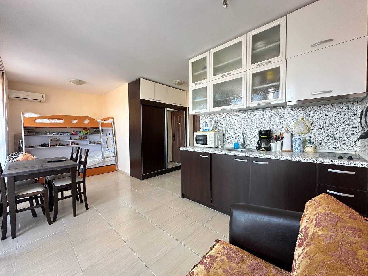 Продава се Едностаен апартамент в к.к. Слънчев бряг - 45 кв.м за 1156 €/кв.м - Снимка #1
