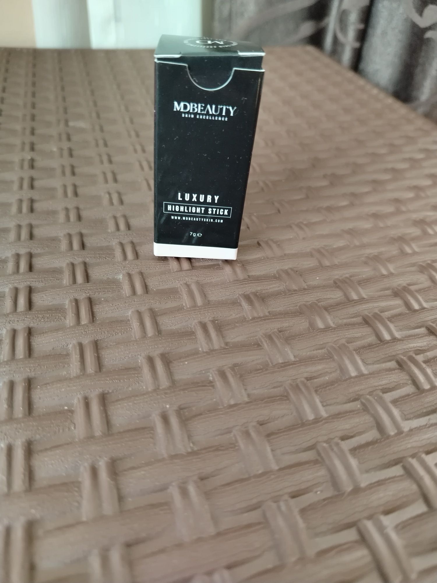 MD BEAUTY Luxury Highlight Stick