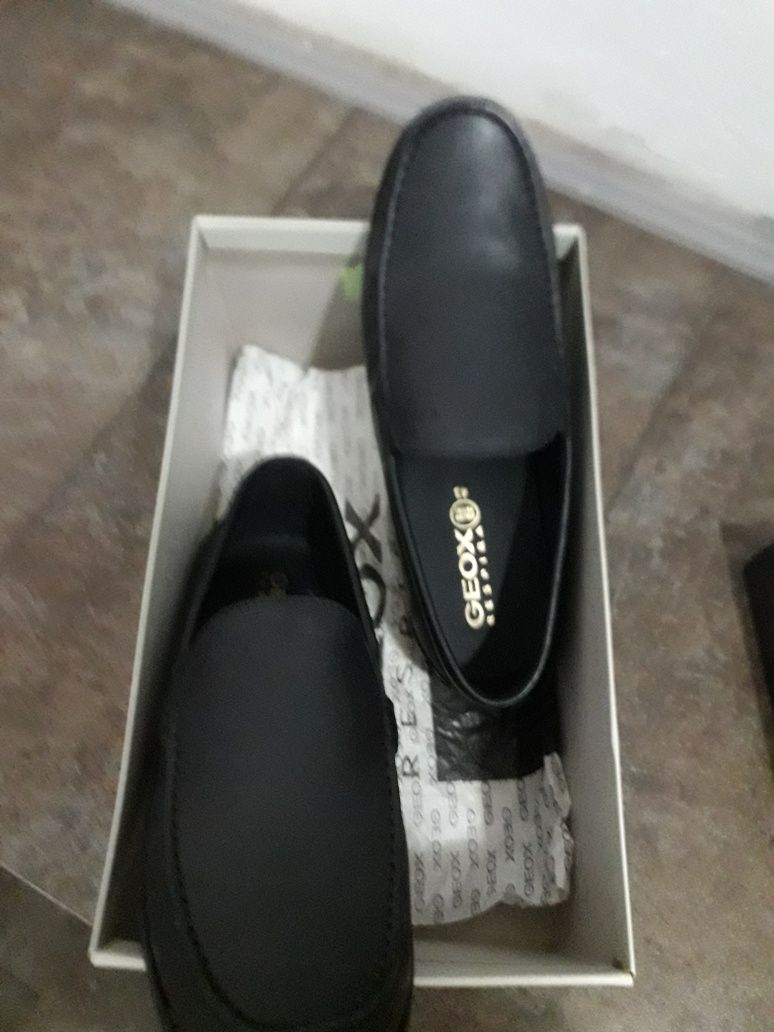 Pantofi barbati noi,în cutie