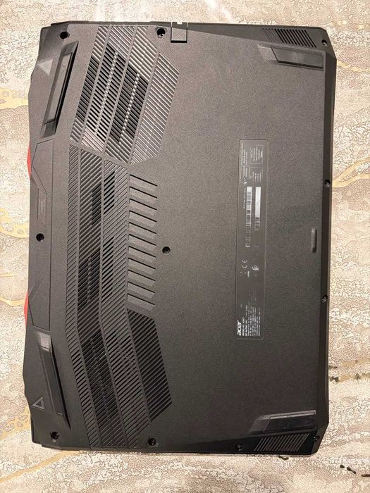 Acer Nitro AN515-55 1TB/1650 4gb/16gb ram/intel i5-10300h