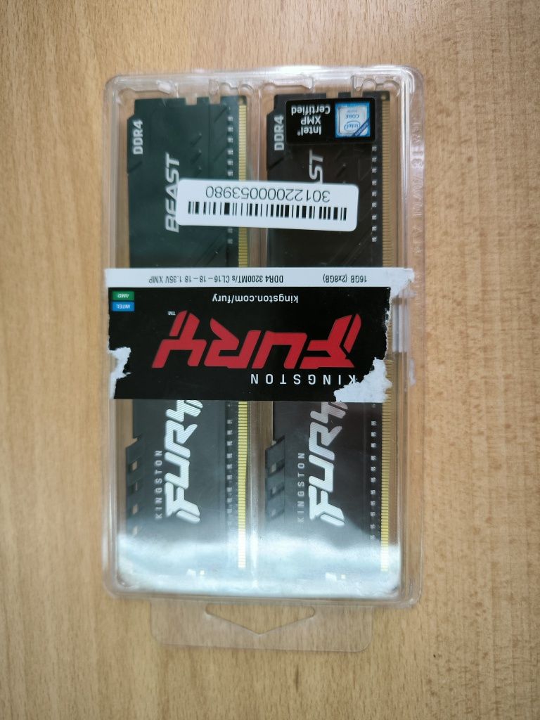 Оперативная память DDR4 Kingston