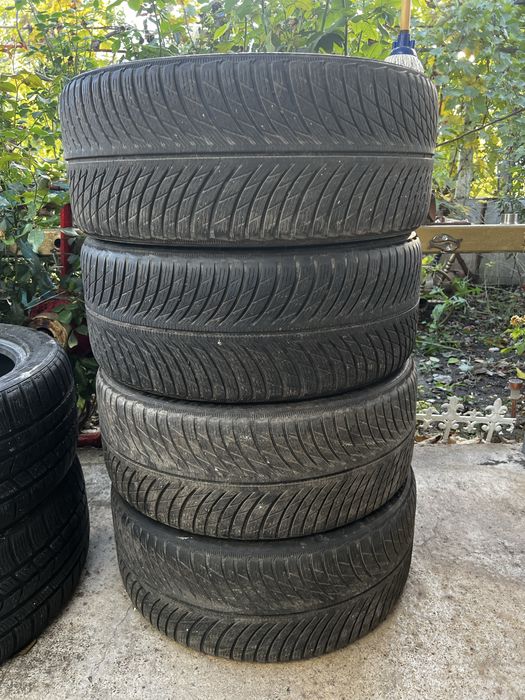 Зимни гуми Michelin 225/35/19