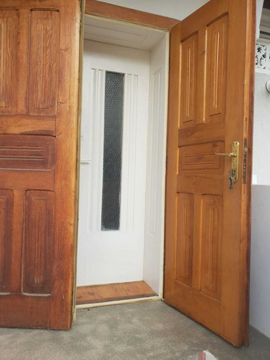 Usa dubla stejar (gata de montaj), toc si captuseli : 125/195