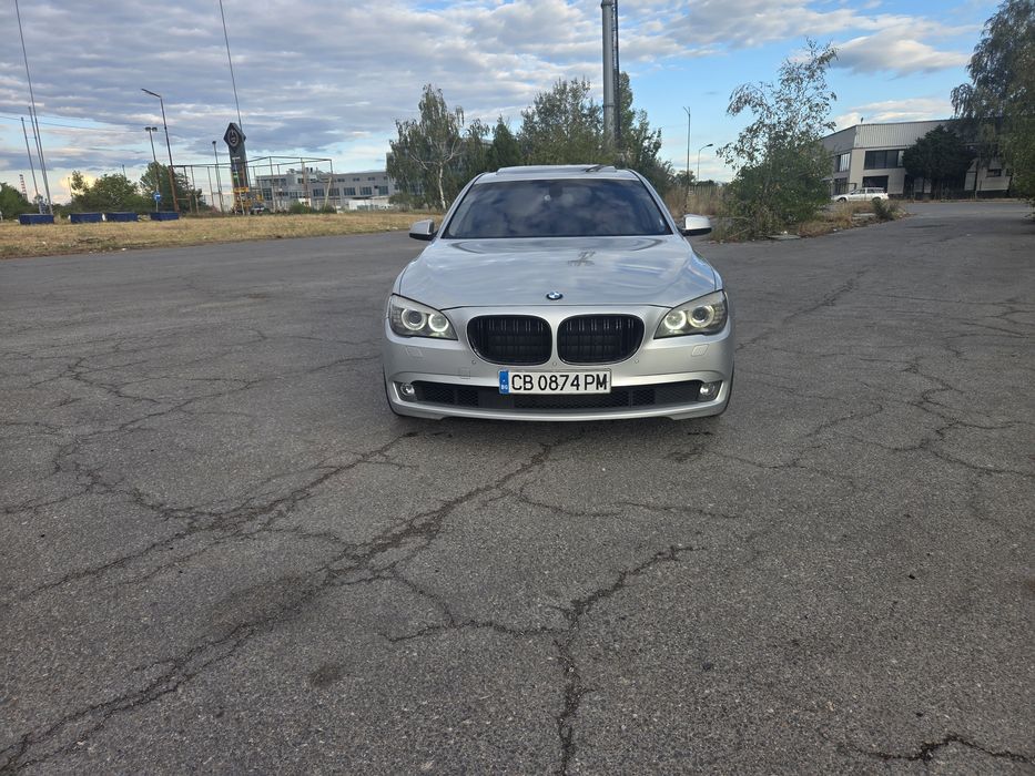 Bmw 740 x-drive/Keyless/Softclose/Distronic+/Carplay