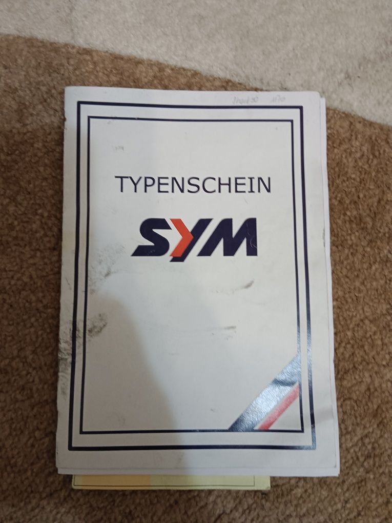Скутер SYM 50 кубика