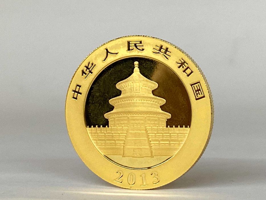 1 унция златна китайска панда от 2013 / Чисто нова