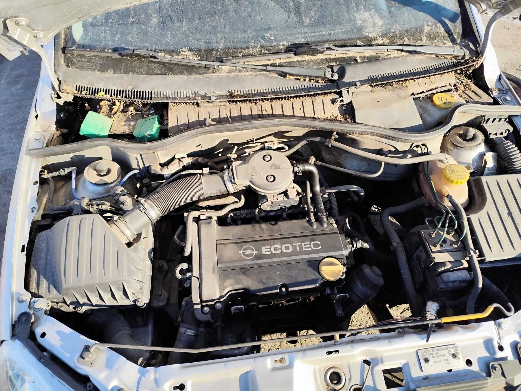 Opel Corsa С - 1.2 - 75к.с - 2003г. на части