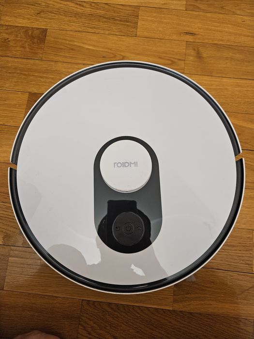 Продам робот пылесос ROIDMI