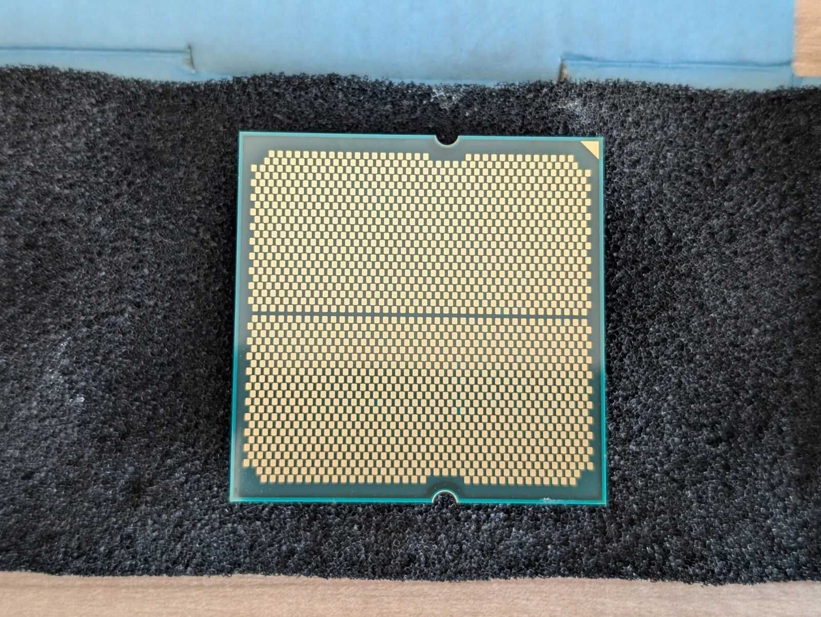 Gigabyte A620M H + AMD RYZEN 5 7500F 6-Core  (5.0GHz Turbo) AM5