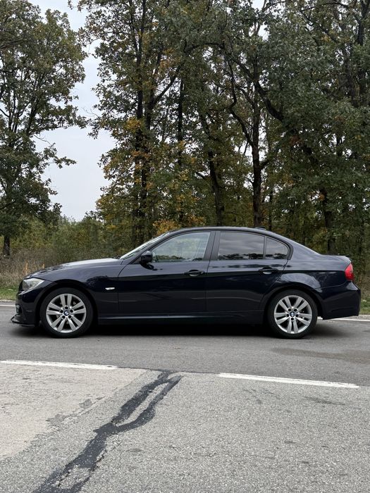 Bmw e90 FL 2009 2.0d
