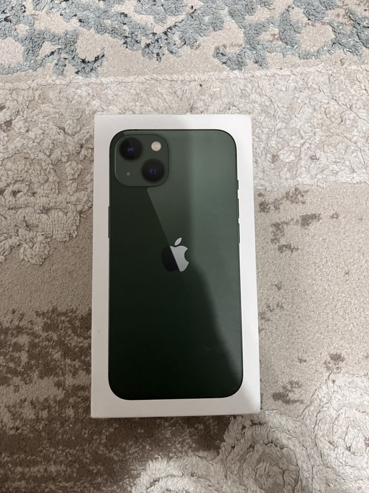 Iphone 13 зелёный
