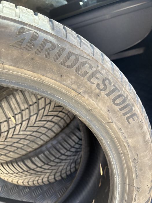 235/50/19-BRIDGESTONE-DOT 2022 -4бр