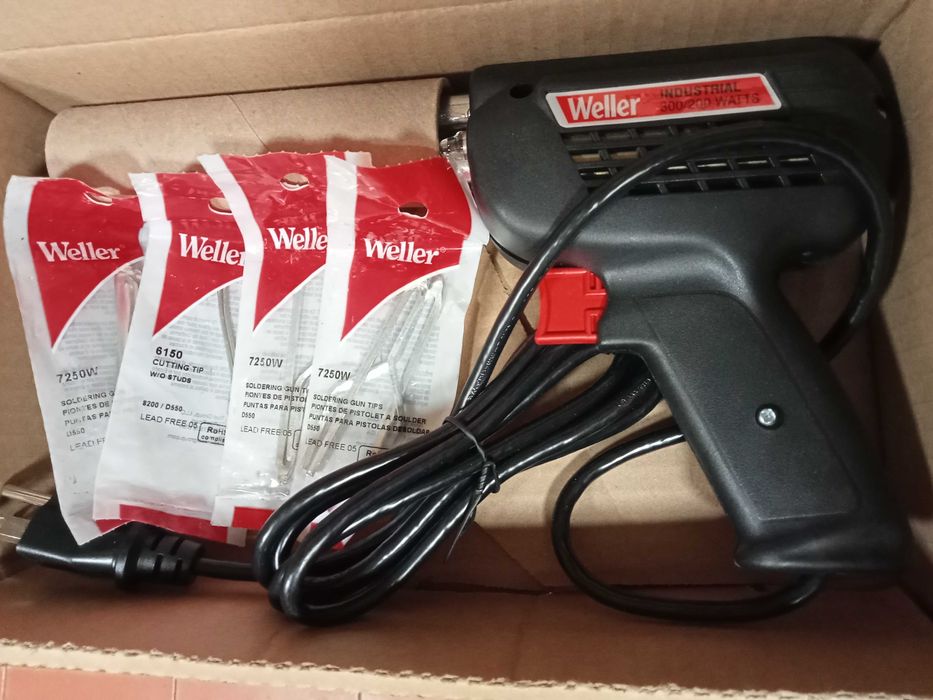 Pistol de lipit WELLER D650 Solder Gun 300/200 Watts 120v