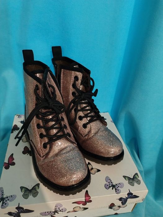 Детски боти 33номер.