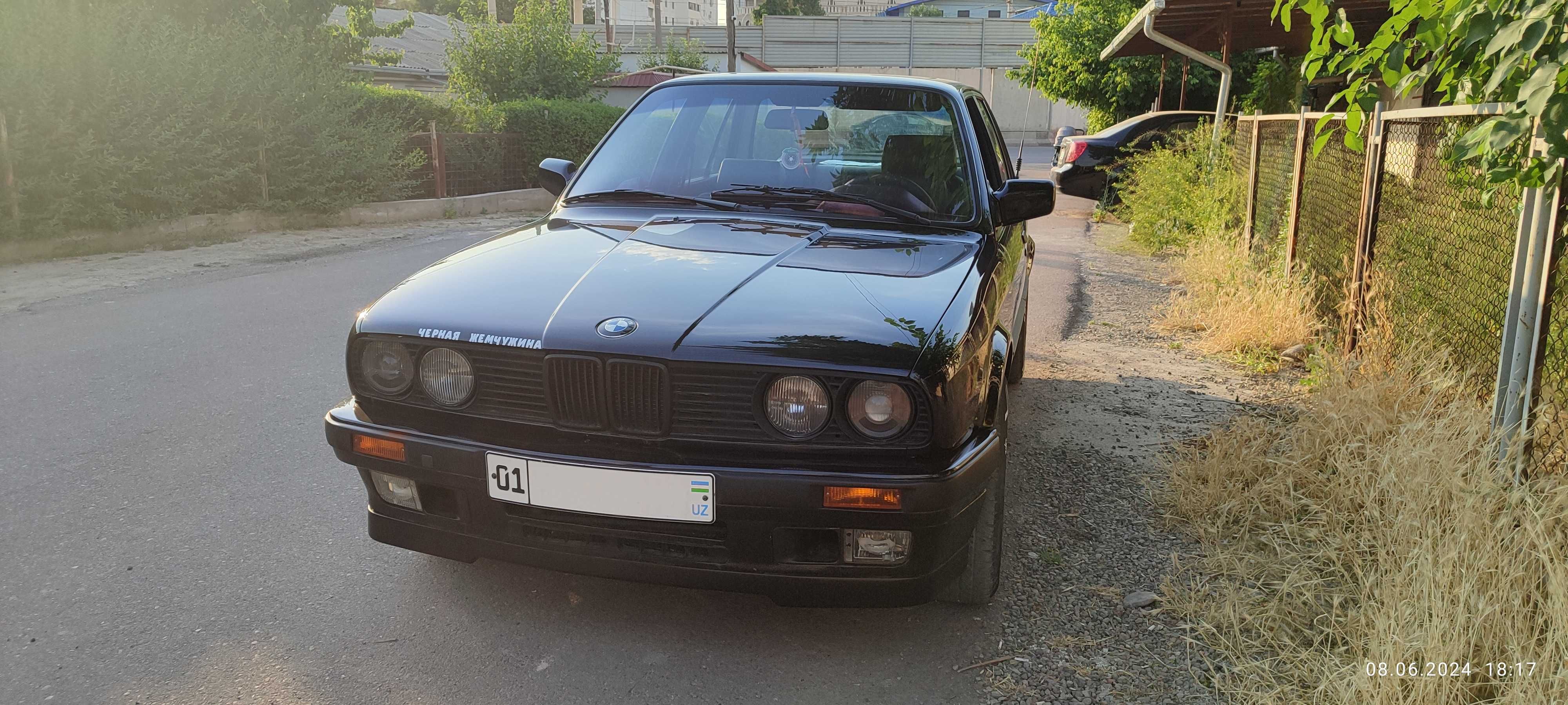 Продаётся BMW E30 327i