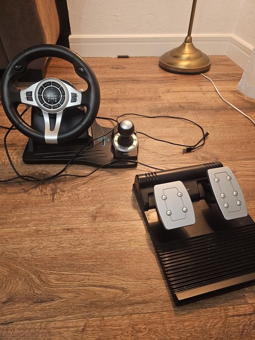 Vând Volan gaming Trajoy 46524 jocuri video