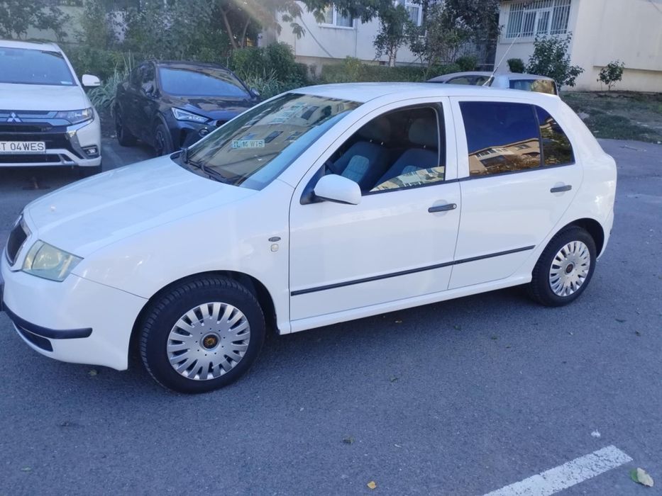 Vând Skoda Fabia 1.4