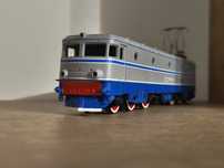 Locomotiva electrică 060 EA 001 scara HO trenulet electric CFR