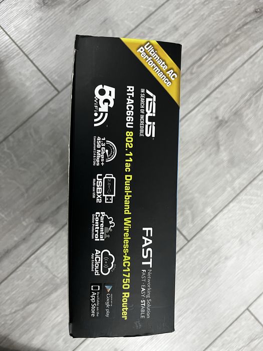 Router Asus RT-AC66U nou si nefolosit (in tipla)