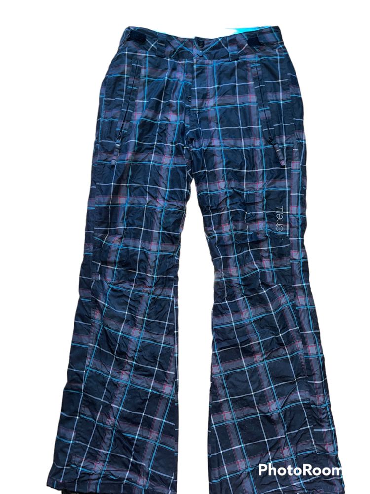 Vand pantaloni de ski pt dama Oneill