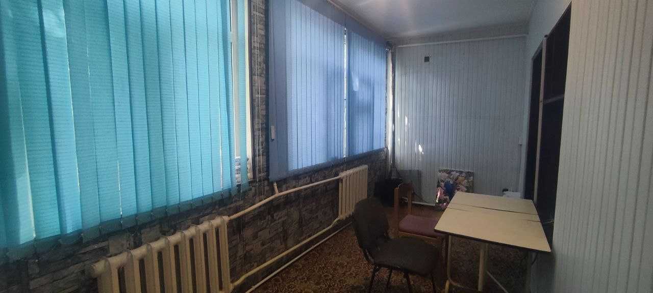 Фрунзиский Мухайё 2 хонали квартира ижарага берилади. ID: 1260