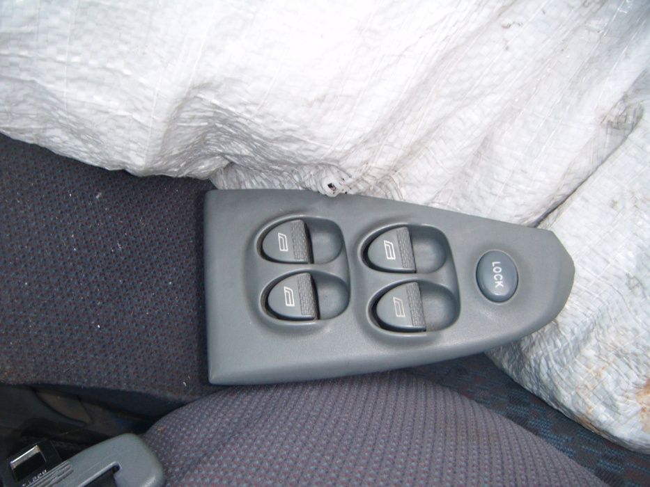 Копчета за ел.стъкла на Фиат Брава 4броя ел.стъкла