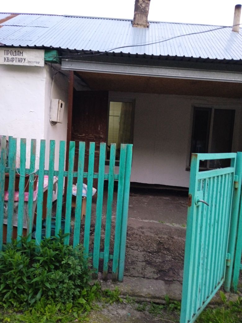 Продам квартиру в доме барачного типа