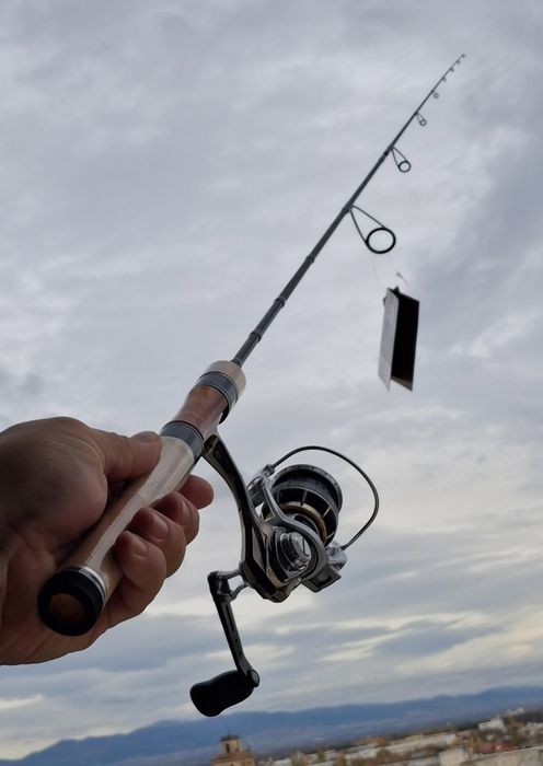 Комплект Abu Zenon 2000SH + CARABUS CASSIOPEIA Abu Garcia 1-7g,1.80 m.