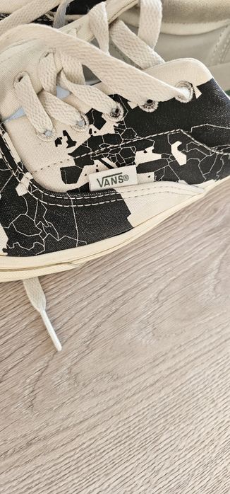 Tenesi Vans nr. 45