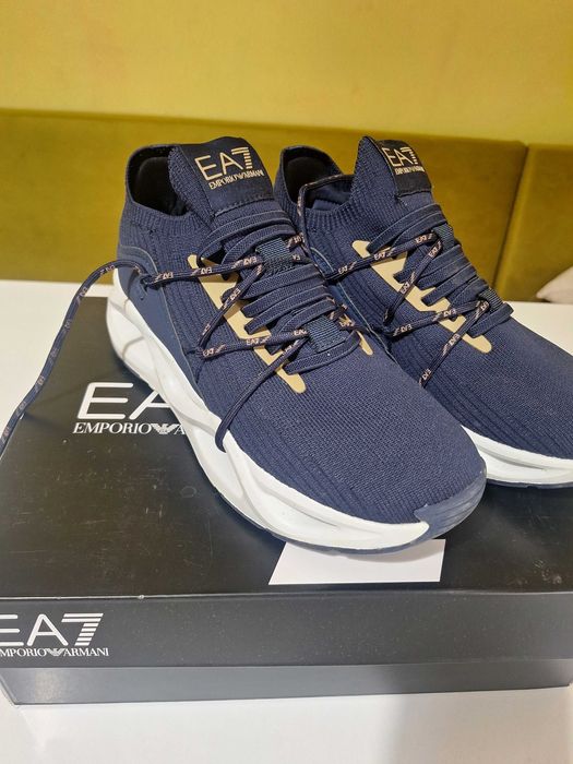 Emporio-armani..