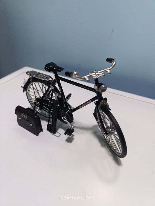 Колело ръчно сглобено