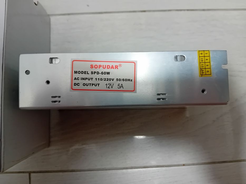 Sursa 12v 5A produs nou in cutie