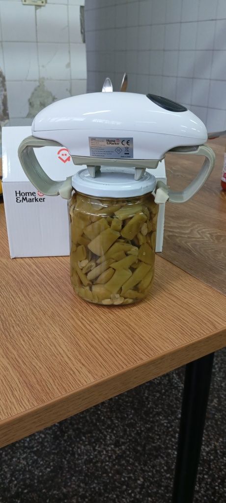 Електрическа отварачка за буркани