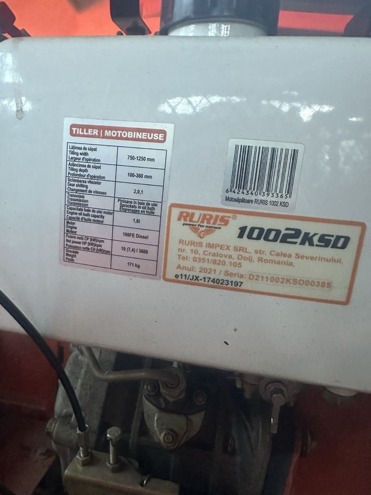 Vând urgent motocultor Ruris 1002KSD cu accesorii(nefolosit)+ remorca