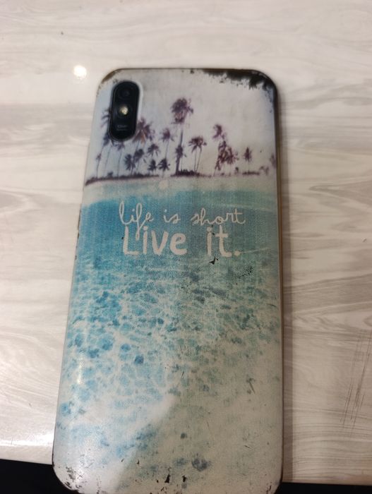 Редми 9а  4/64гига продам в идеале