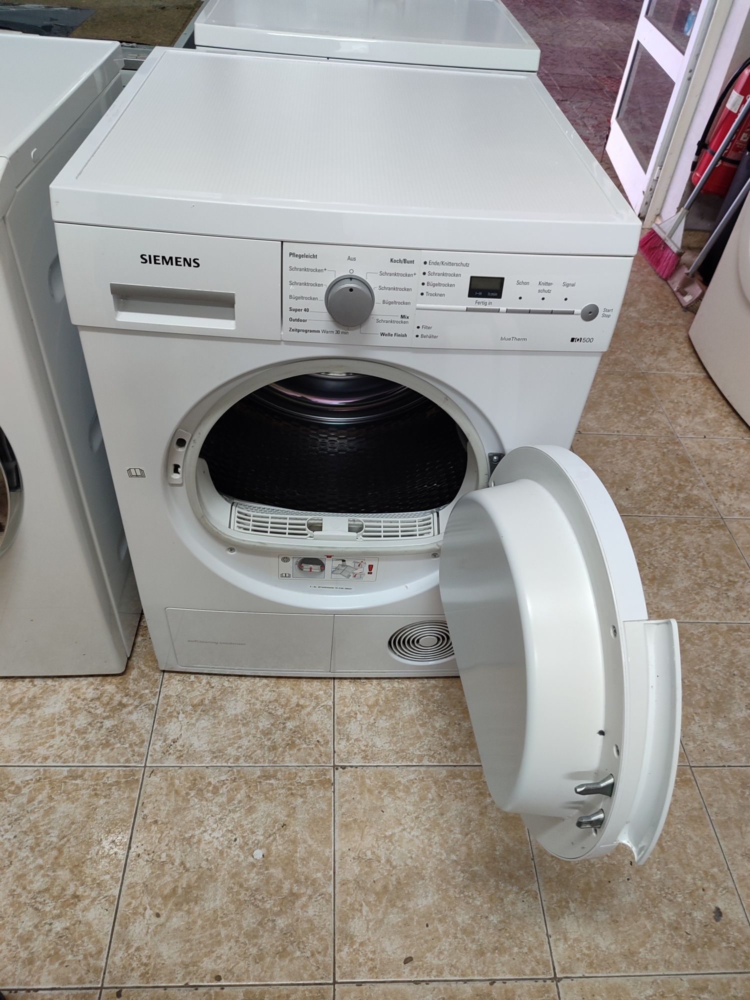 Сушилня Siemens WT44W3G0 - 7кг. Термопомпа. Клас А+