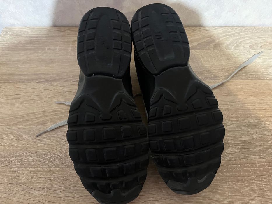 Обувки Nike Airmax Invigor