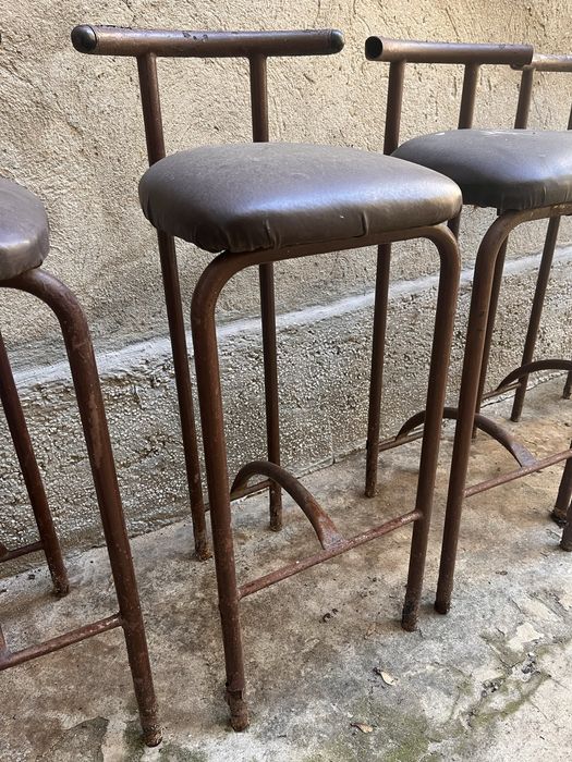 Бар Стол Железен