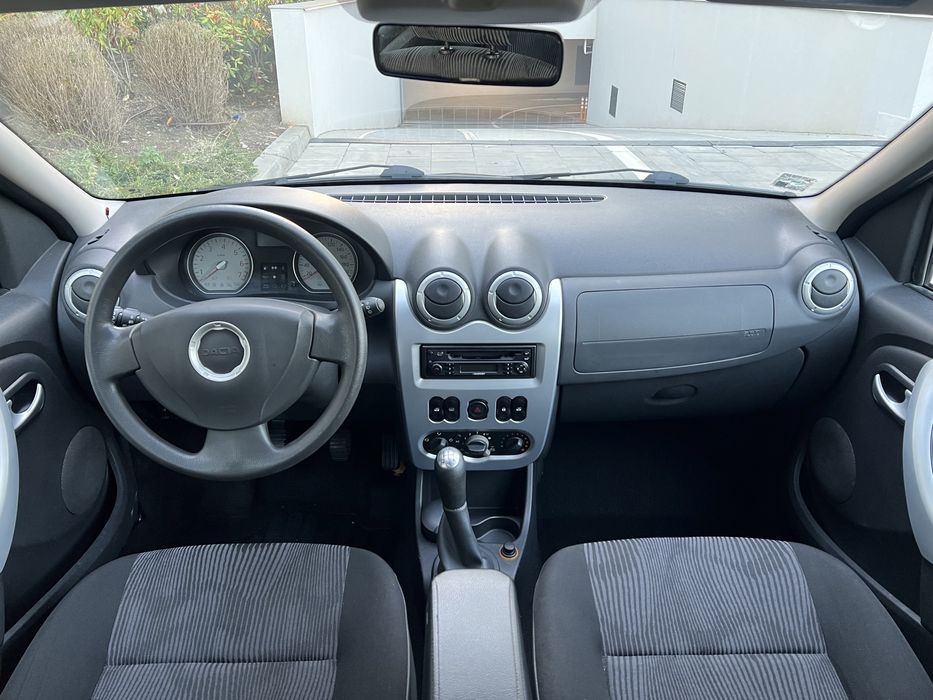 Dacia Logan Mcv 7 locuri 1.6 16V 105 CP Doar cu 34.000 Km Exemplar !!