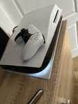 Vând PlayStation 5 (ps 5 )