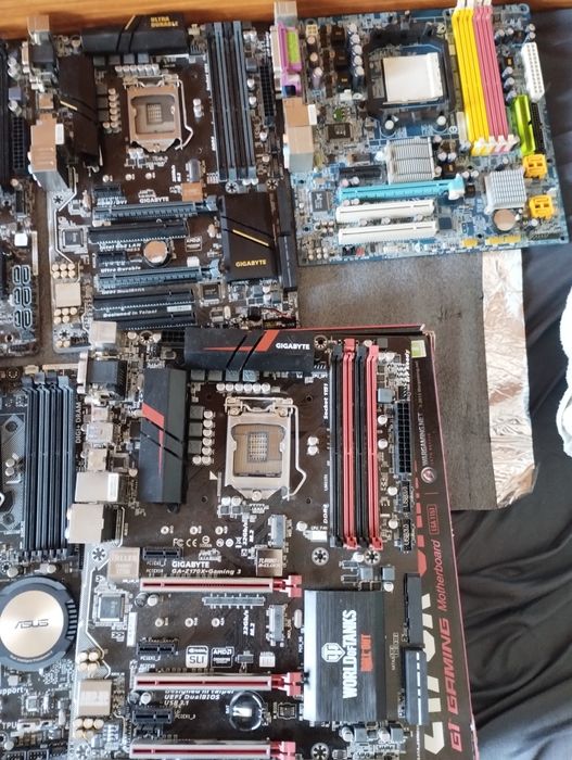 lot placi de baza pc electronisti reparatie intel, AMD cititi anuntul