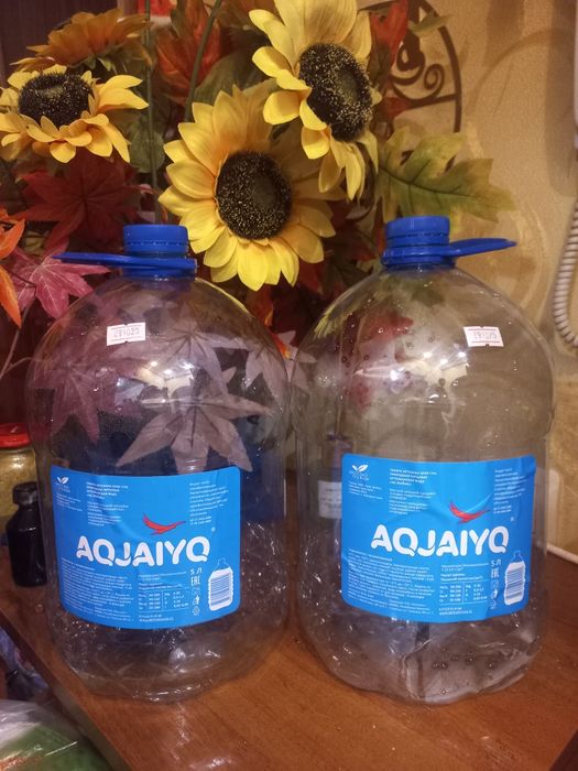 Продам баклашки 5 литр