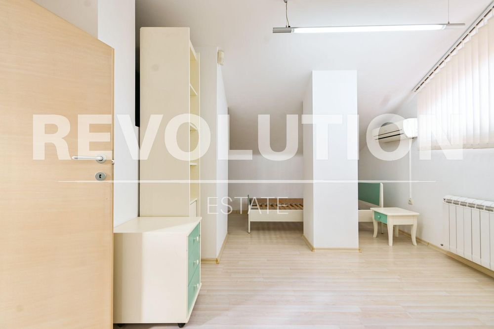 Мезонет апартамент в ж.к. Драгалевци.