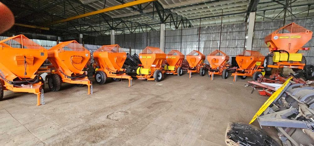 Разбрасыватель песка А-415